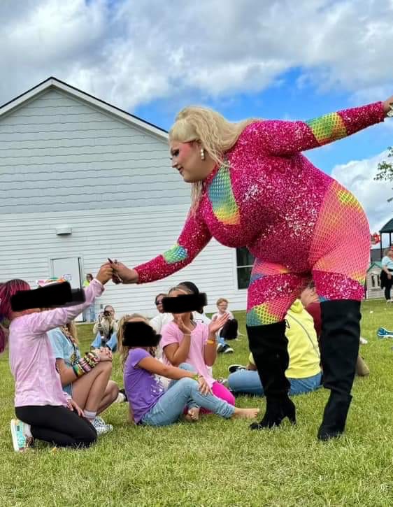 Church hosts drag show for kids in Fishers